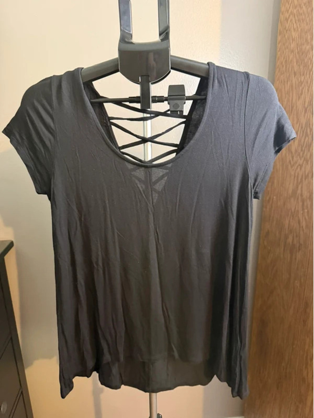 Devoted Black Strappy Back Top Size Large
